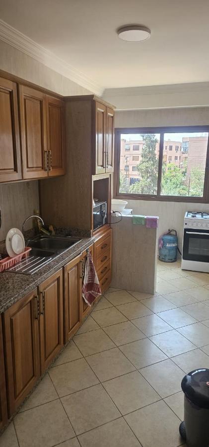 Superbe Appartement A Marrakech Quartier Majorelle 2 Chambres マラケシュ エクステリア 写真