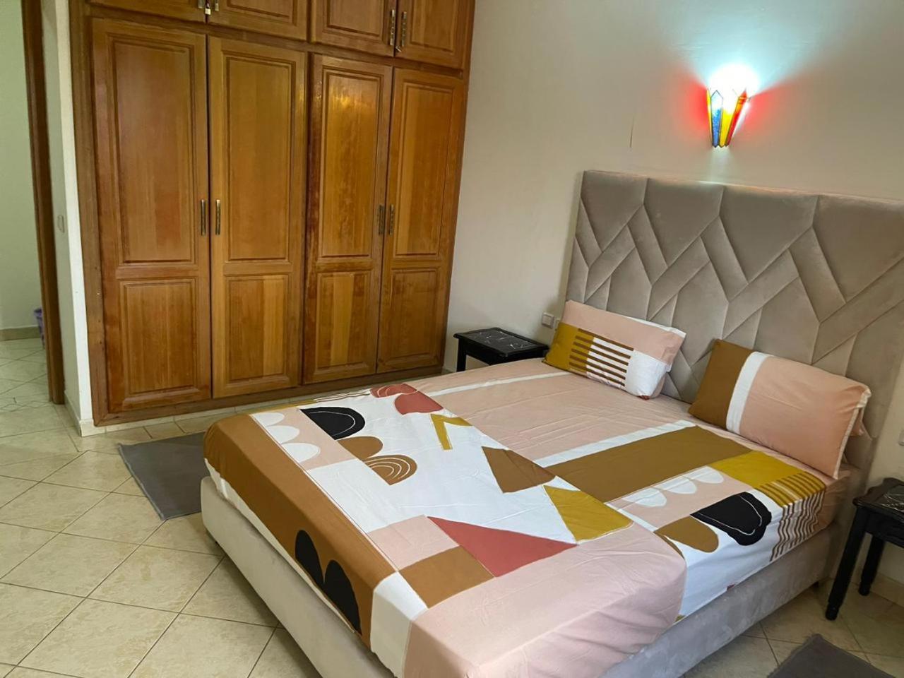 Superbe Appartement A Marrakech Quartier Majorelle 2 Chambres マラケシュ エクステリア 写真