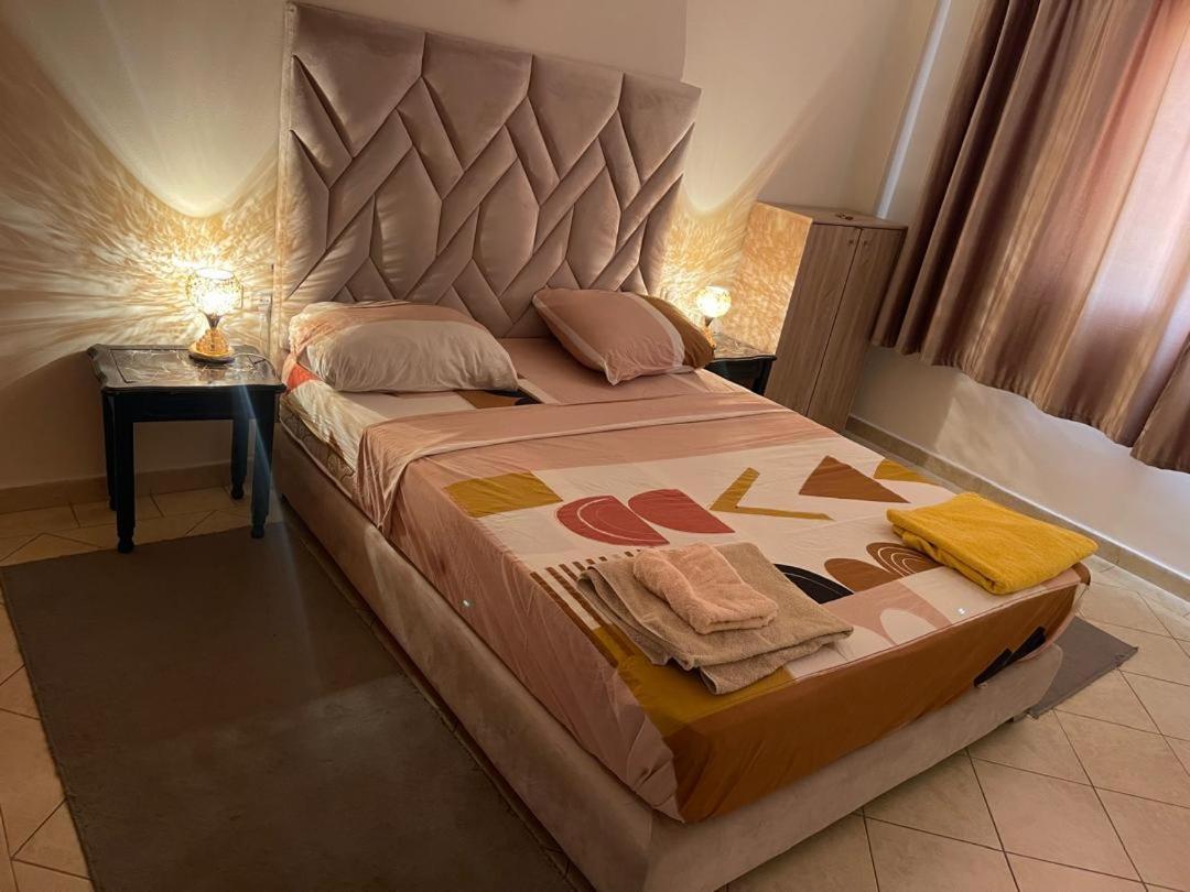 Superbe Appartement A Marrakech Quartier Majorelle 2 Chambres マラケシュ エクステリア 写真