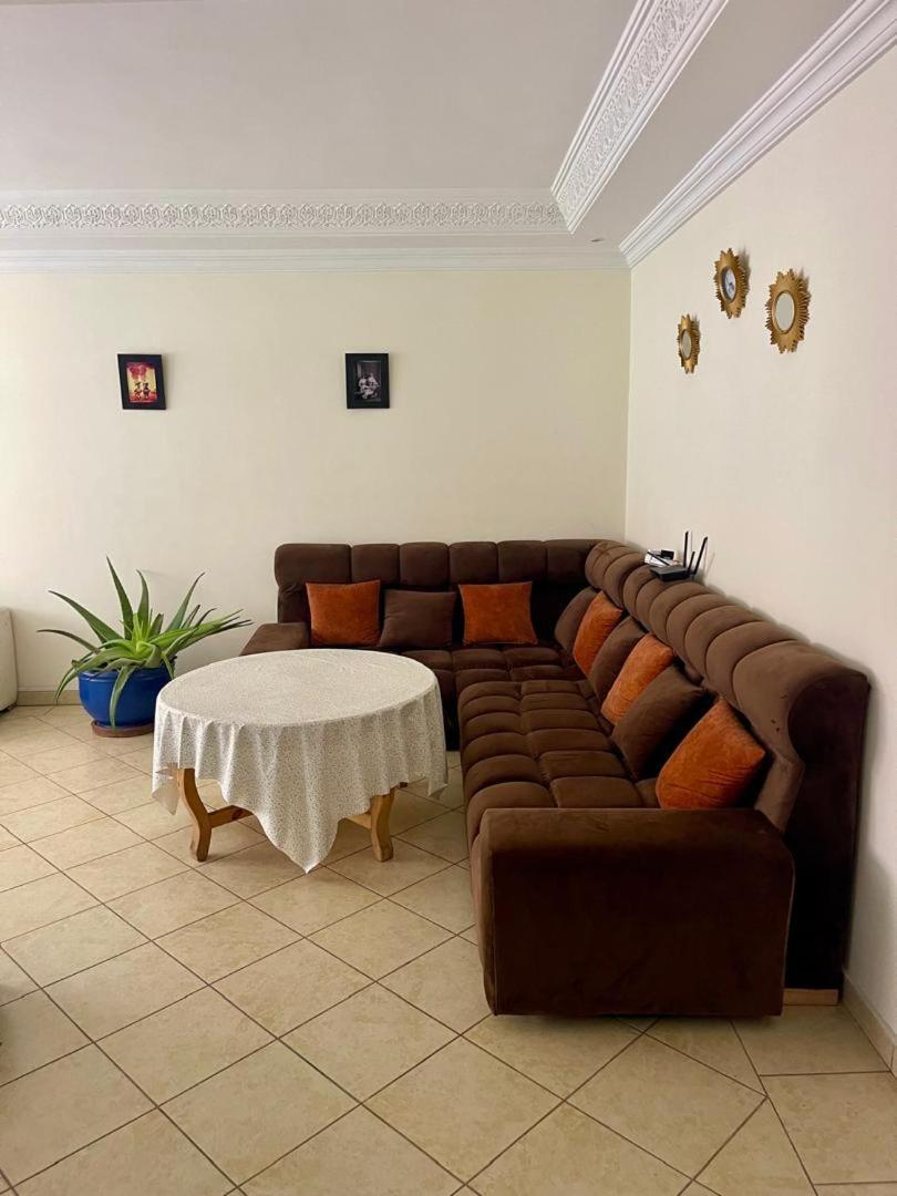 Superbe Appartement A Marrakech Quartier Majorelle 2 Chambres マラケシュ エクステリア 写真