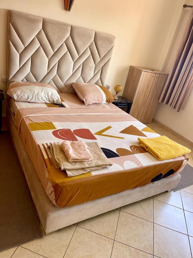 Superbe Appartement A Marrakech Quartier Majorelle 2 Chambres マラケシュ エクステリア 写真