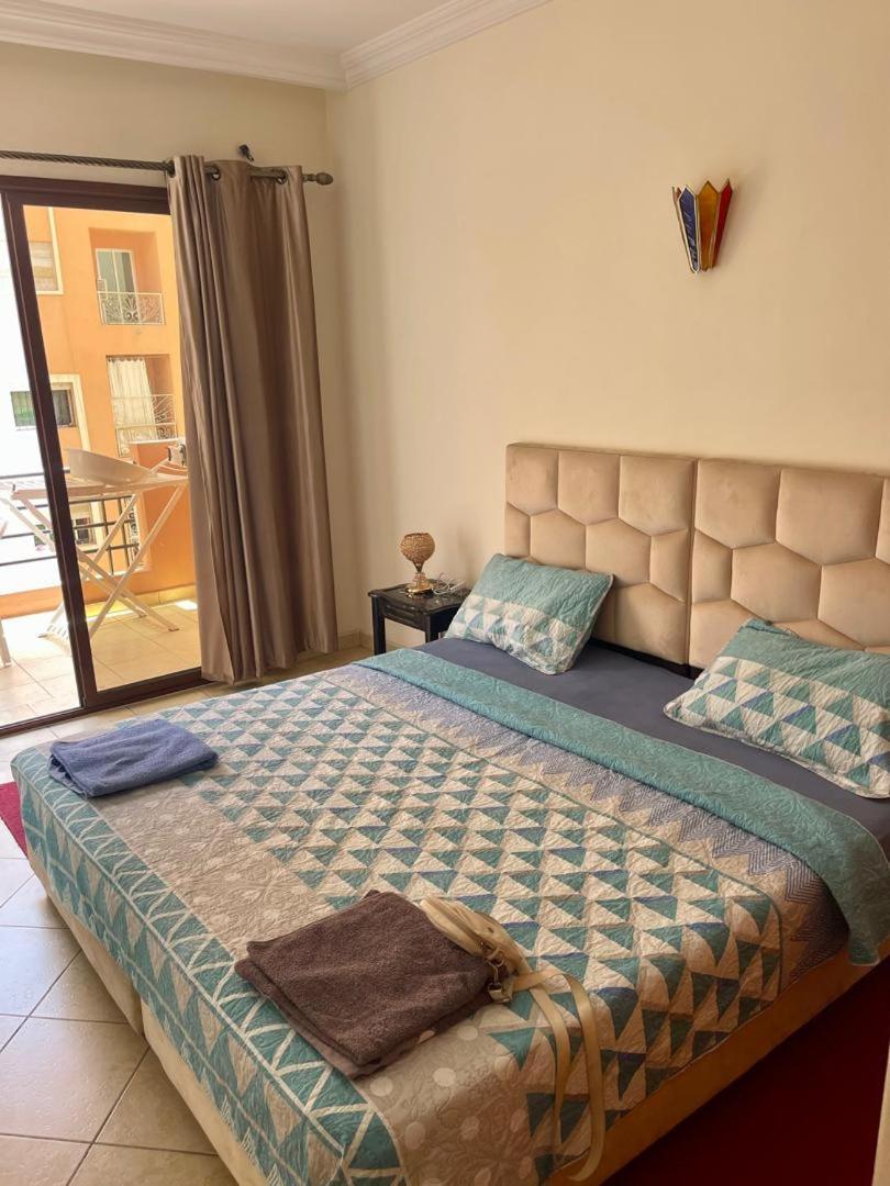 Superbe Appartement A Marrakech Quartier Majorelle 2 Chambres マラケシュ エクステリア 写真