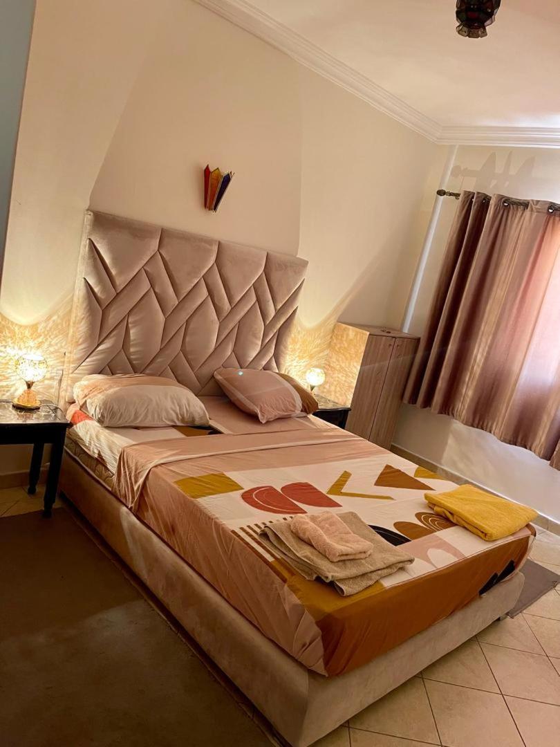 Superbe Appartement A Marrakech Quartier Majorelle 2 Chambres マラケシュ エクステリア 写真