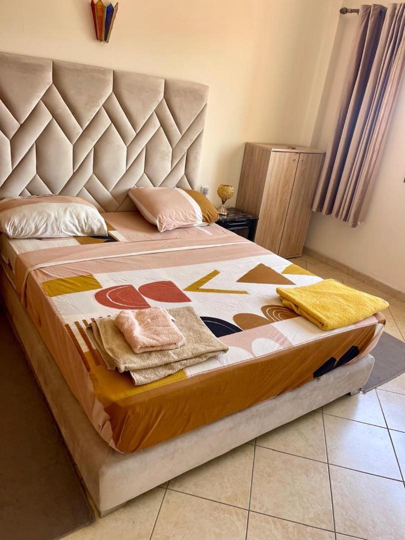 Superbe Appartement A Marrakech Quartier Majorelle 2 Chambres マラケシュ エクステリア 写真
