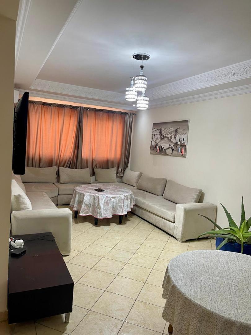 Superbe Appartement A Marrakech Quartier Majorelle 2 Chambres マラケシュ エクステリア 写真